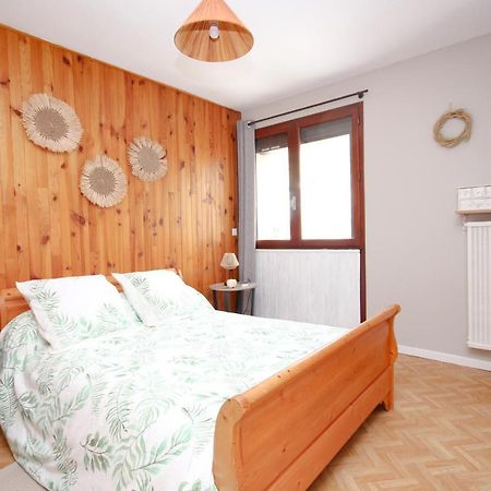 Coquet Appartement Type 2 De 56 M² En Centre Ville Briançon Exteriör bild