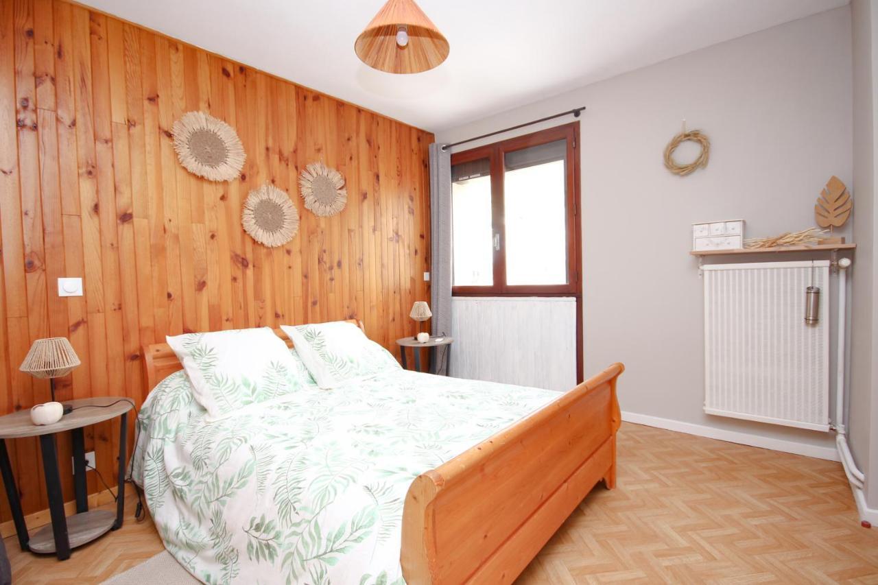 Coquet Appartement Type 2 De 56 M² En Centre Ville Briançon Exteriör bild