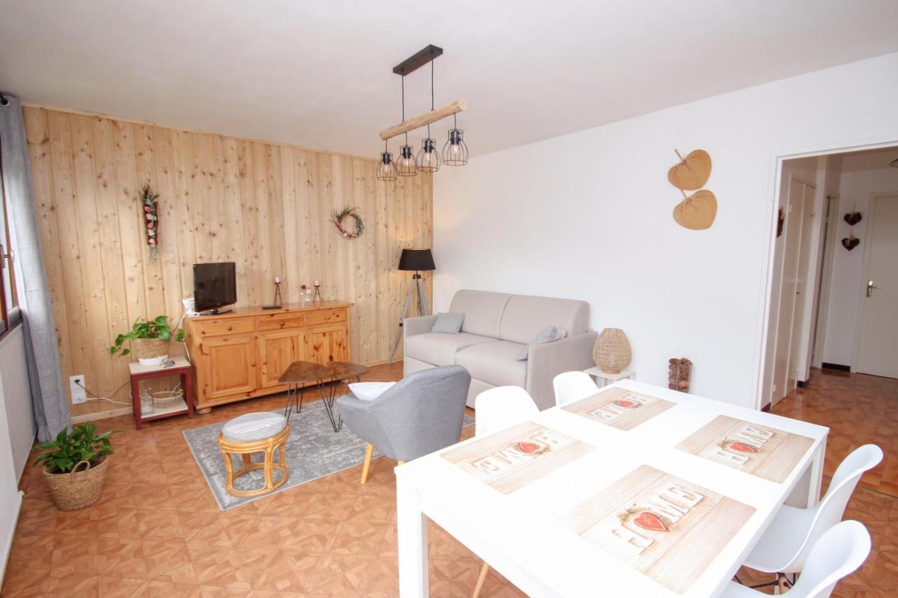 Coquet Appartement Type 2 De 56 M² En Centre Ville Briançon Exteriör bild