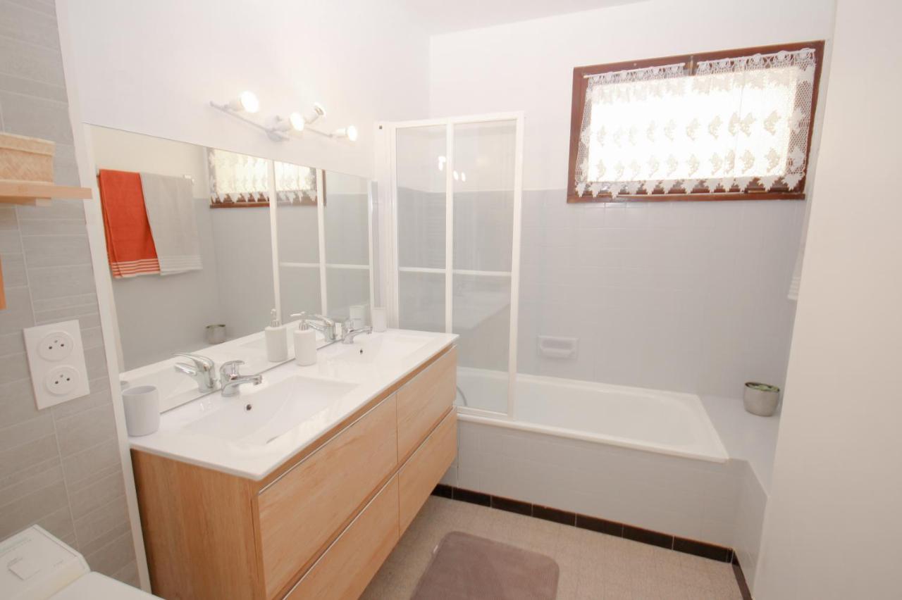 Coquet Appartement Type 2 De 56 M² En Centre Ville Briançon Exteriör bild
